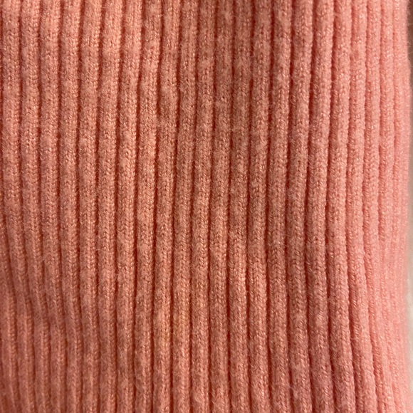 SOLD 🍑 - Picture 5 of 5